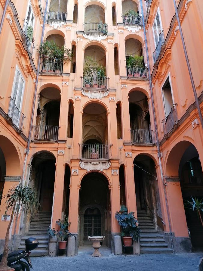 Napoli Royal Flats Villa Exterior photo